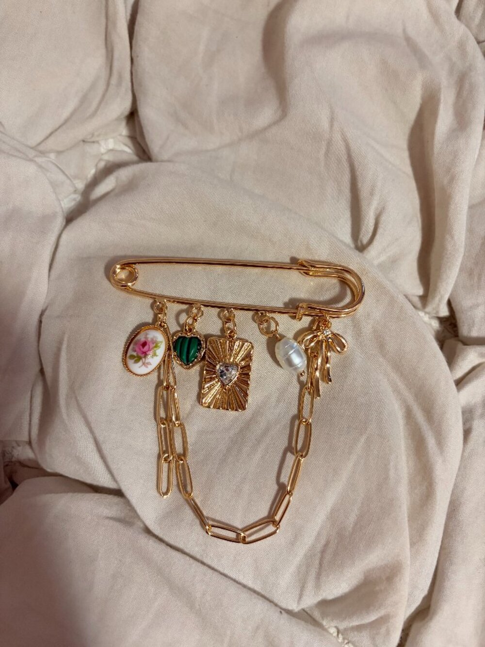 Free People Whimsigoth Safety Pin Charm Kilt Pin Pearl Bow Swag Brooch